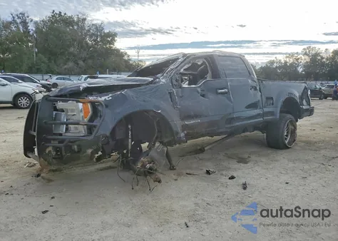2017 Ford F250 Super Duty from USA, damaged, VIN 1FT7W2BT8HED89081